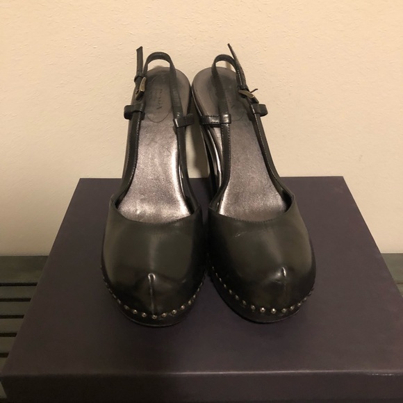 Prada Shoe - Picture 2 of 7